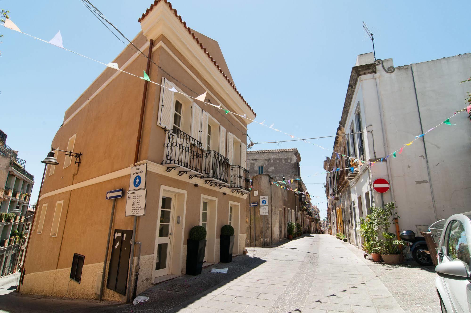 Rigel Villanova Rooms Cagliari Extérieur photo
