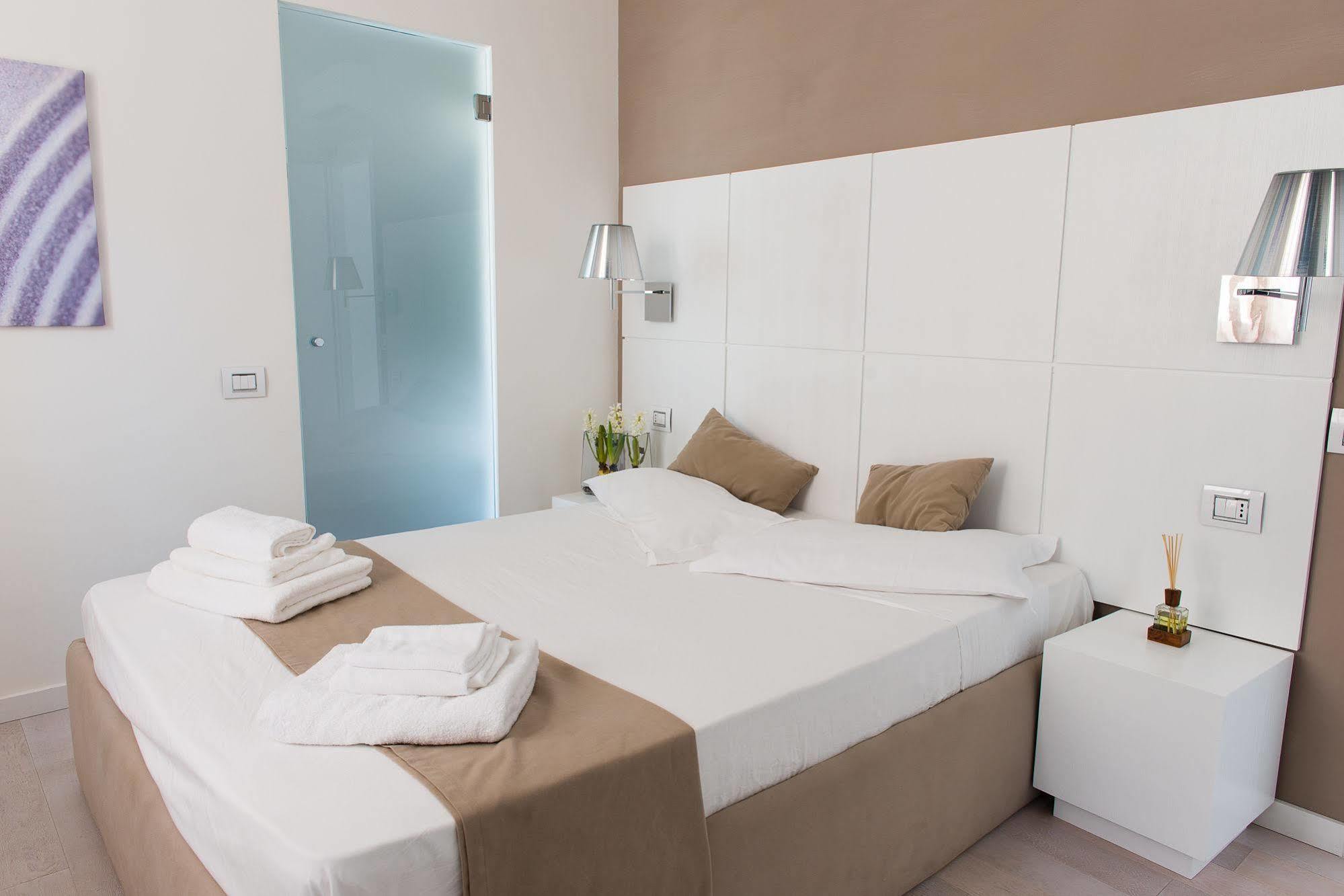 Rigel Villanova Rooms Cagliari Extérieur photo